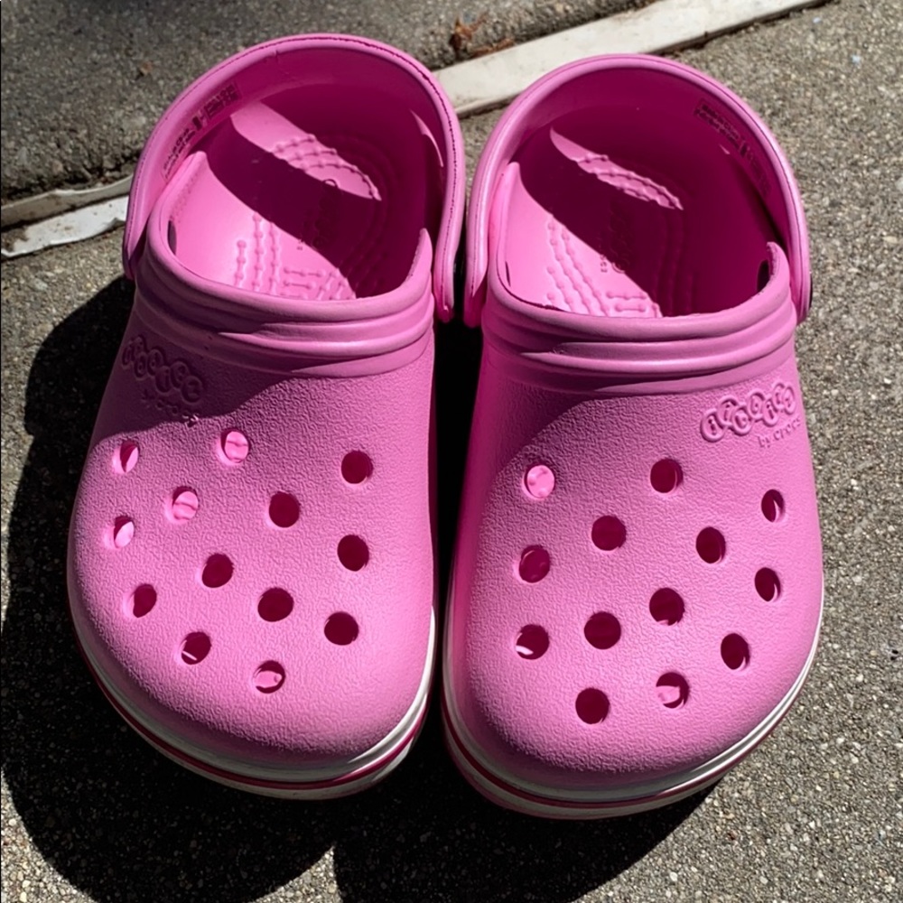 🐽Crocs Pink Toddler Shoe size 8🐽